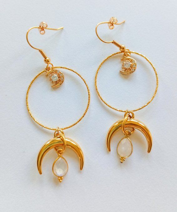 Boucles d'oreilles CELESTE, pendentifs pierre de lune et breloques lune