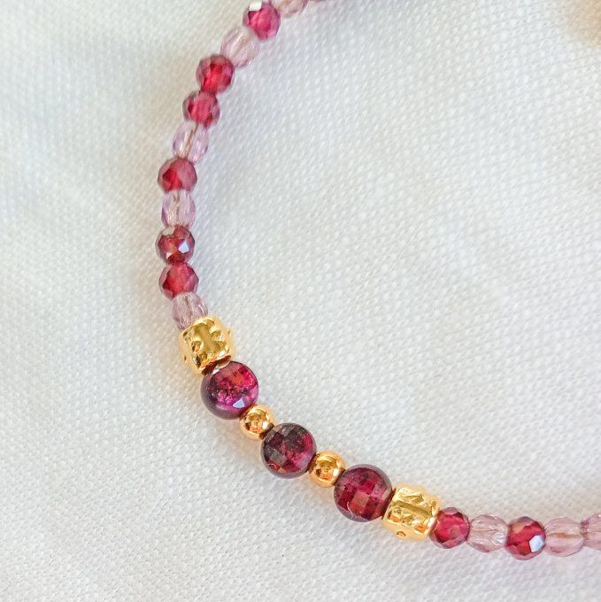 Bracelet HOLIA, perles naturelles grenat et améthyste