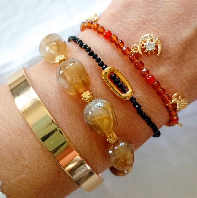 Bracelet AMBRE, perles facettées, cornaline et breloque lune