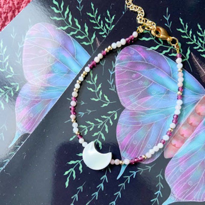 Bracelet AURORE, opale rose, lune en nacre