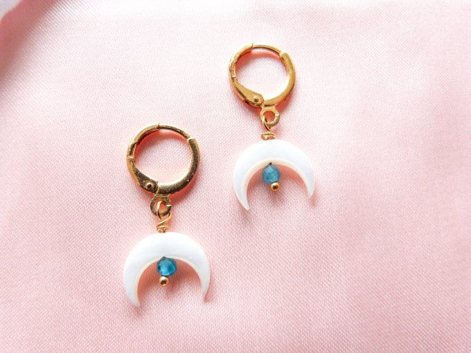 Créoles PURITY, lune nacre et apatite