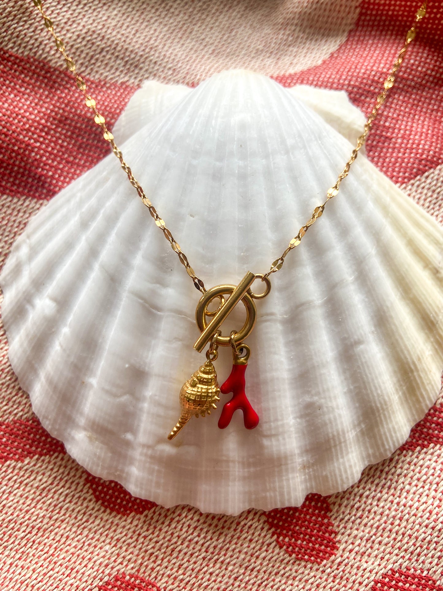 Collier NOUMÉA, pendentifs coquillages