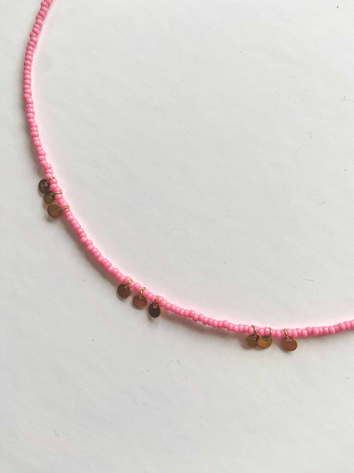 Collier CAPRI, perles roses et sequins