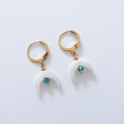 Créoles PURITY, lune nacre et apatite